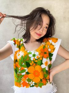 三軒茶屋 　下北沢　美容室　美容師　レイヤーカット　セミロング　ロングレイヤー　顔まわりレイヤー　美容師アシスタント　美容師スタイリスト　アカデミー制度　東京美容師