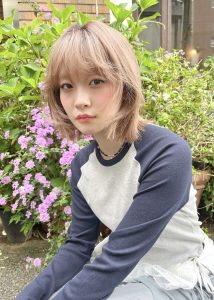 三軒茶屋 　下北沢　美容室　美容師　レイヤーカット　セミロング　ロングレイヤー　顔まわりレイヤー　美容師アシスタント　美容師スタイリスト　アカデミー制度　東京美容師